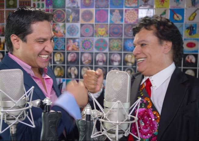 No te pierdas el estreno del videoclip de 'La Frontera', de Juan Gabriel