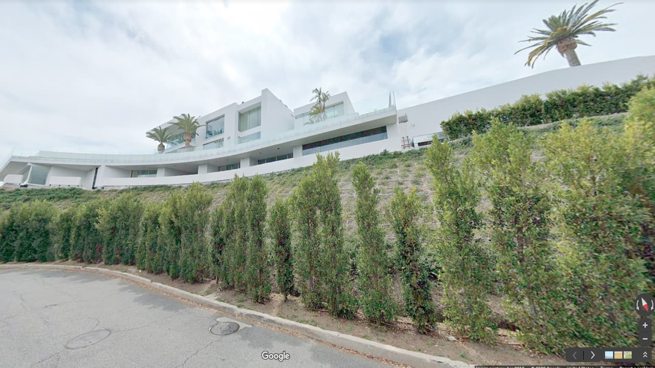 La mansión es la casa más costosa del país.