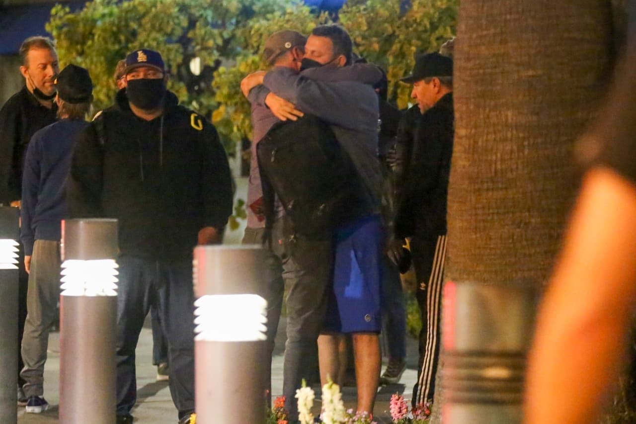 El fallecimiento del baterista se dio a conocer faltando solo unas horas antes del concierto que la banda daría en Bogotá.