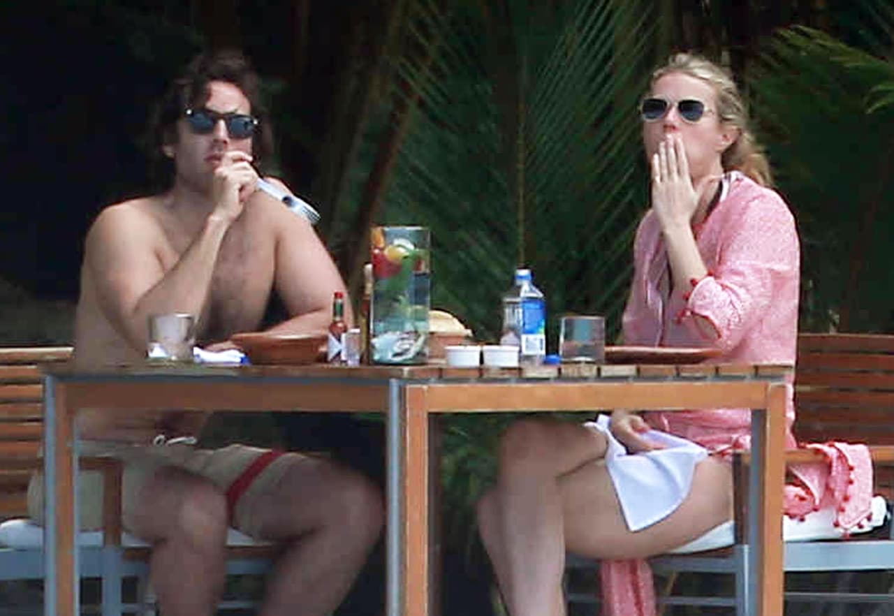 Los paparazzi captaron a la parejita disfrutando de una escapada romántica.