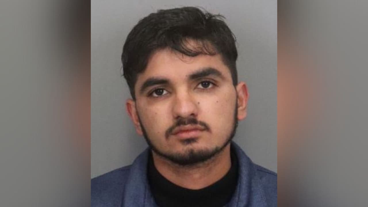 Llega a dejar comida a un motel y abusa sexualmente de una menor, según acusación