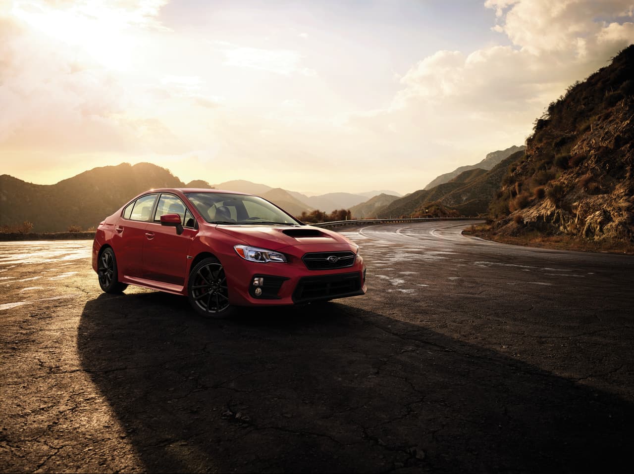 <b><a href="http://www.univision.com/noticias/subaru">Subaru</a></b> mostró cómo será el 
<b>nuevo WRX</b>, el histórico sedán deportivo derivado del viejo Impreza. Lo vemos en imágenes, en esta galería.