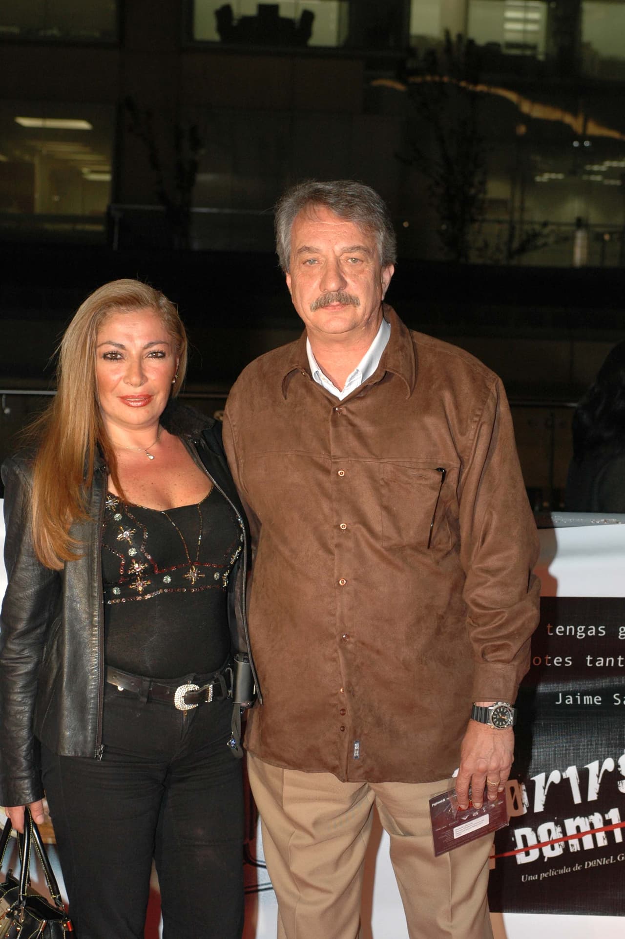 "Cuando te das cuenta de que quieres respirar y no puedes o quieres caminar y no puedes dices: 'Ah, caray, bendito sea Dios cuando respiro y cuando camino'", comentó el hijo de la también actriz
<b><a href="https://noticieros.televisa.com/videos/efemeride-en-una-hora-vitola/" target="_blank">Fanny Kaufman, mejor conocida como 'Vitola'. </a></b>