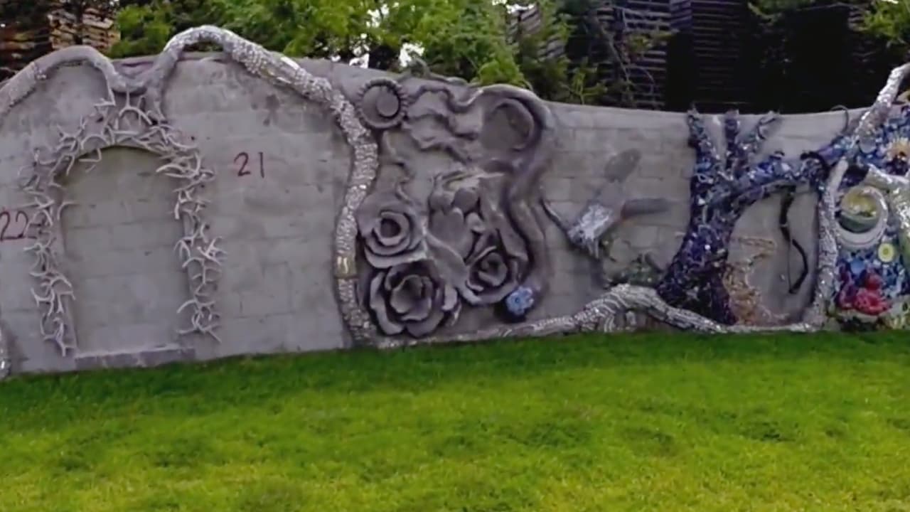 <a href="https://www.univision.com/local/houston-kxln/smither-park-un-lugar-lleno-de-entretenimiento-y-decorado-con-materiales-reciclables">Smither Park</a> es un parque muy especial donde la decoración está hecha con materiales reciclados, es un parque diferente y único en la ciudad de Houston. Los visitantes pueden encontrar teatros, torres, jardines de meditación e incluso espacios para celebraciones especiales.