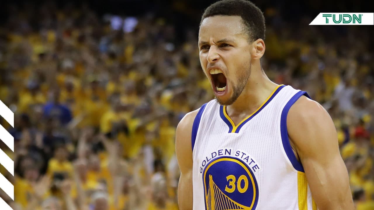 Stephen Curry estará fuera de acción tres meses