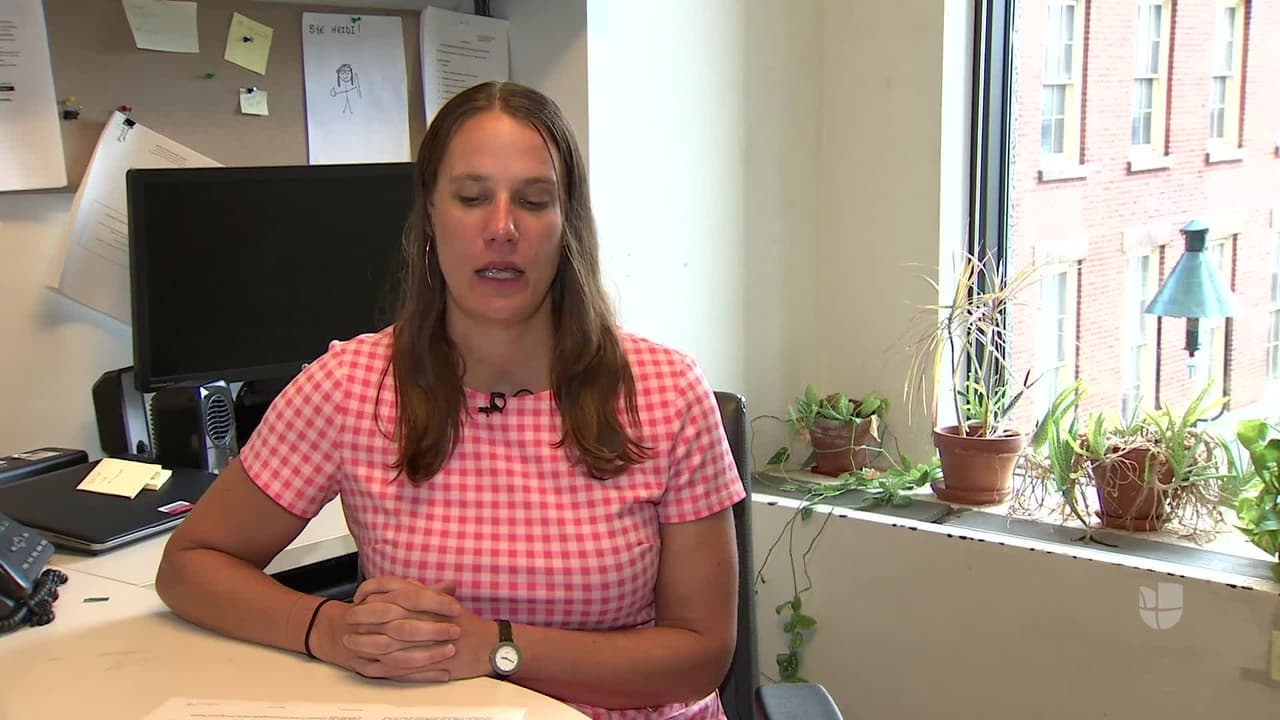 En video: Sigue este plan de acción ante un operativo de ICE si enfrentas la deportación 