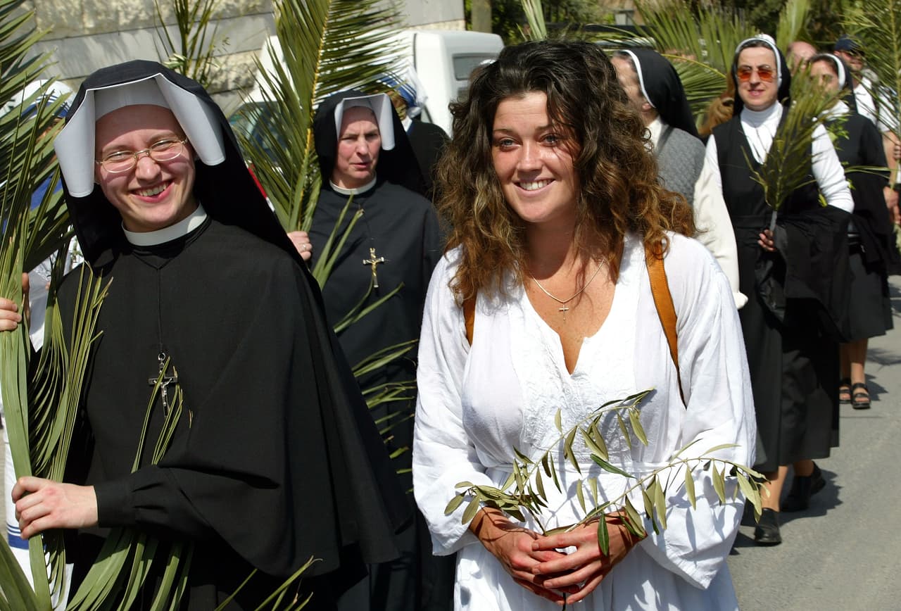 Es importante recalcar que no importa que no se tenga algún tipo de palma o rama de olivo ese domingo y sobre todo, que no pasa nada si no puede haber procesión por la pandemia, ya que así ocurrirá por segundo año consecutivo. Lo importante es celebrar a Jesús.