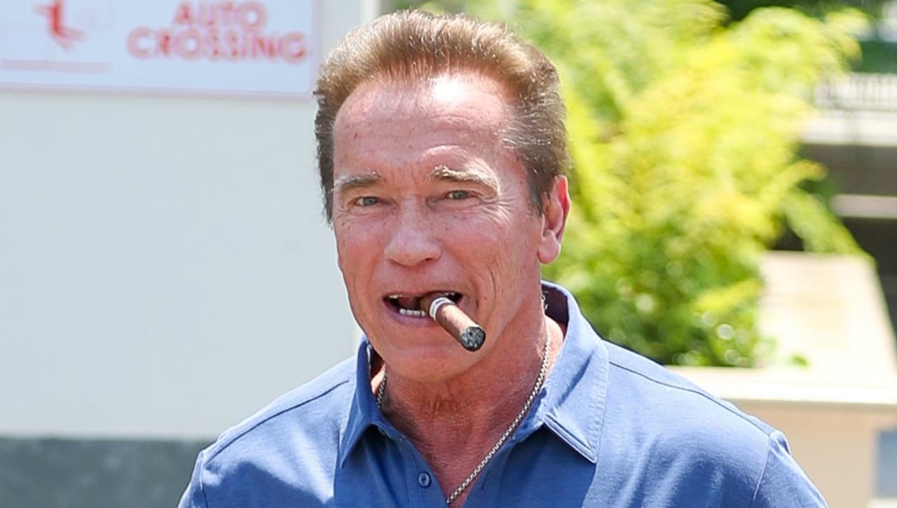 Complicación lleva a que Arnold Schwarzenegger sea operado de emergencia a corazón abierto