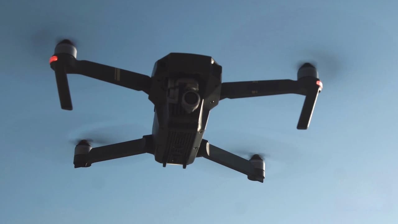 Volar drones cerca de estadios puede traer cargos federales en el norte de Texas