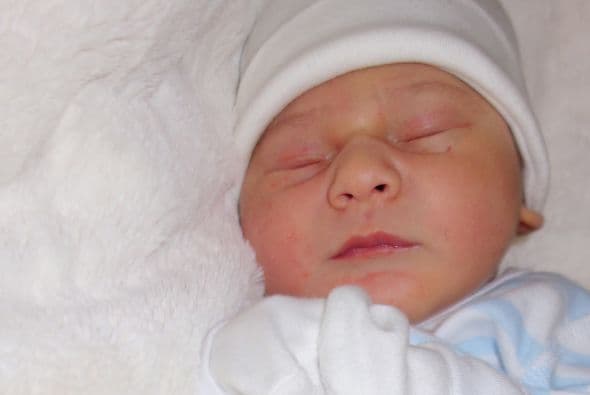 Satcha compartió su alegría y anunció el nacimiento de su bebé, tan sólo un día después de su llegada.