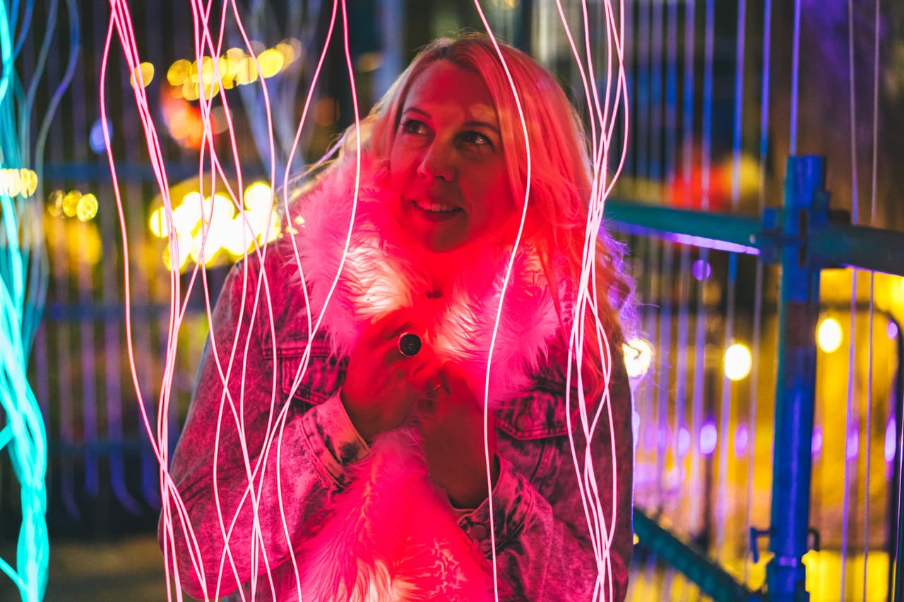 Durante el espectáculo, los invitados tendrán una amplia variedad de opciones de comida y bebida, incluido el camión de comida.