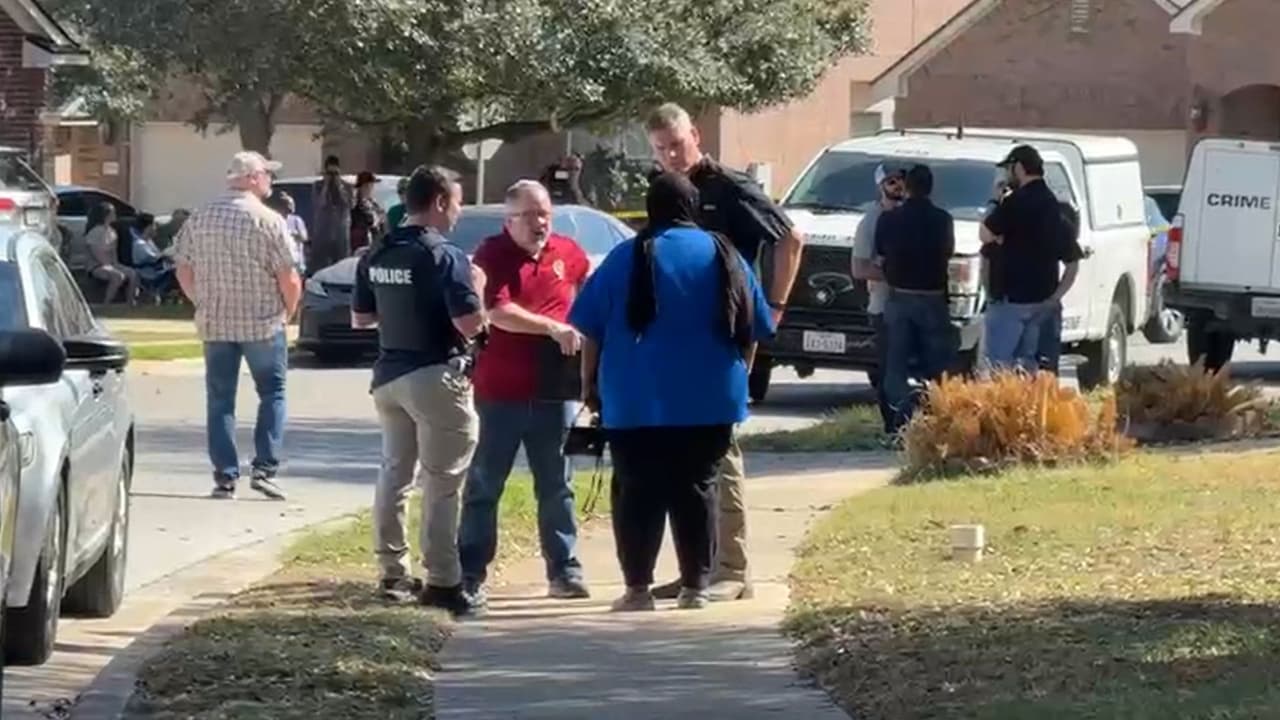 Registran movilización en vivienda ligada al presunto sospechoso del tiroteo en Austin