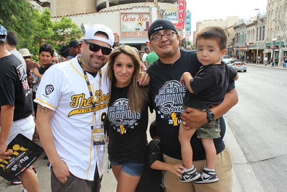 Photos: Spurs Championship Parade 2014
