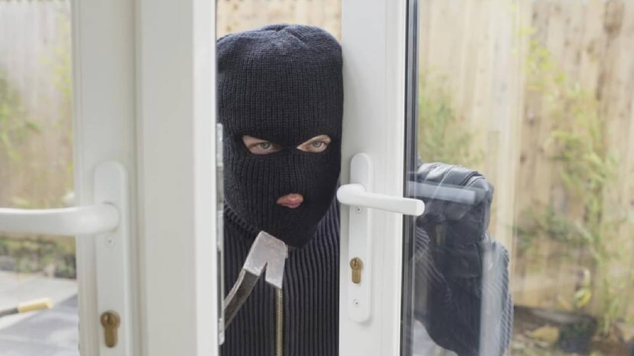 ¿Vas a salir de vacaciones? Puedes pedir a la Policía que vigile tu casa; te decimos cómo