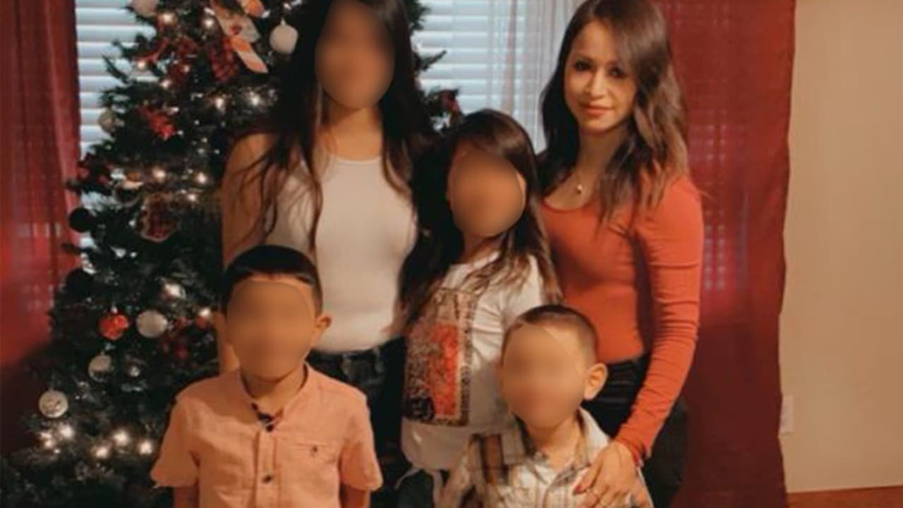 En este mes de concientización sobre 
<b><a href="https://www.univision.com/local/houston-kxln/a-que-se-debe-el-aumento-de-casos-de-violencia-domestica-y-cual-es-la-ayuda-disponible-en-el-condado-harris-video">violencia doméstica,</a></b> Prisca optó por alzar la voz para motivar a otras víctimas a terminar con el ciclo de abuso.