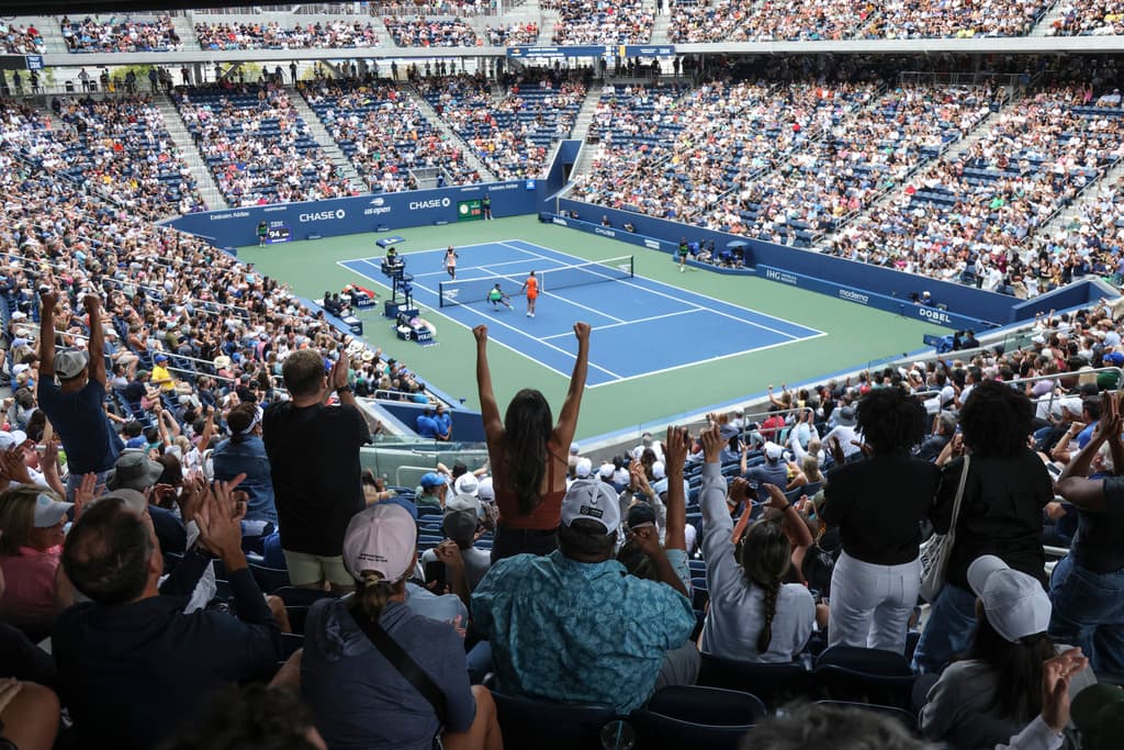 US Open: Un torneo ruidoso en Nueva York que desafía el decoroso silencio del tenis