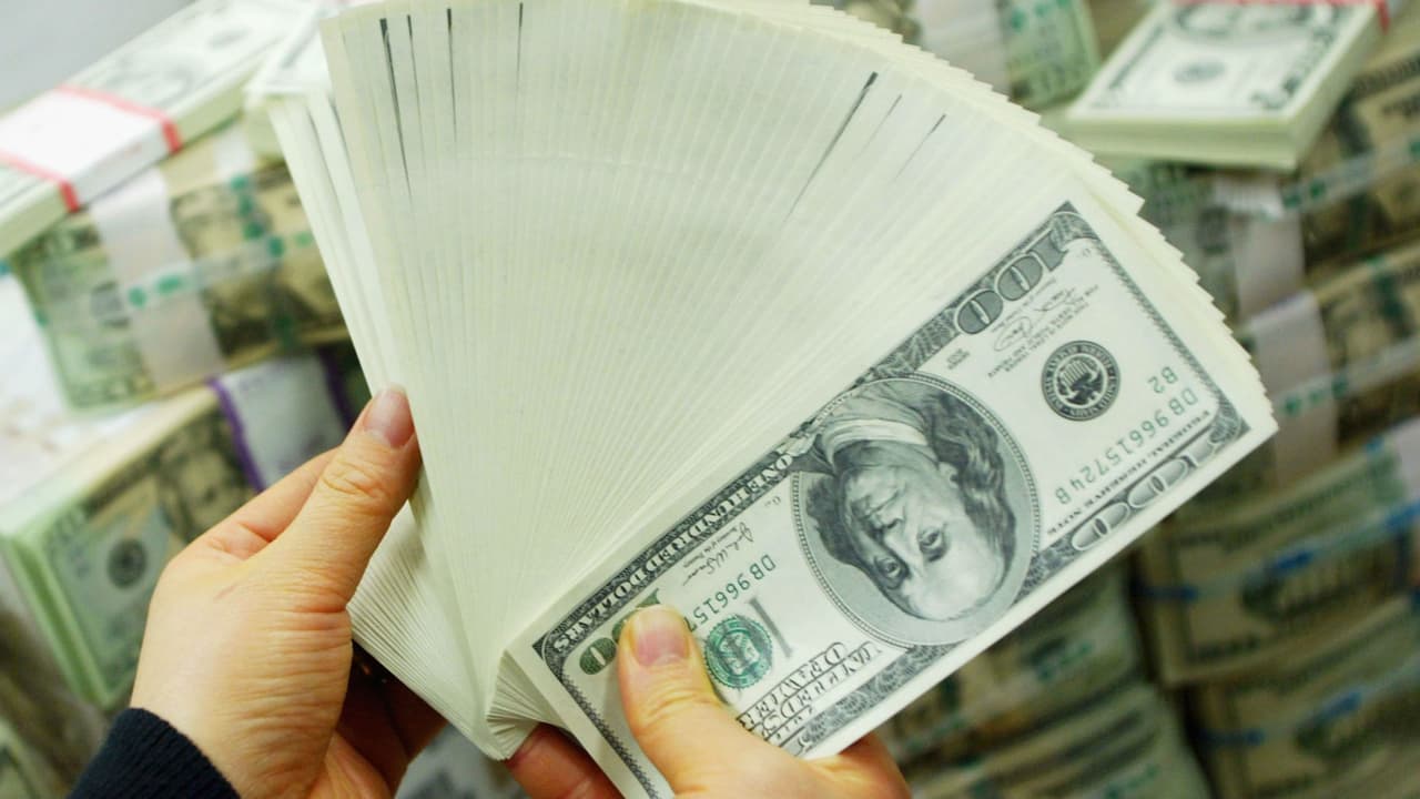 ¿Quiénes podrán tener el beneficio de la cancelación de 10 mil dólares de la deuda estudiantil en Florida?