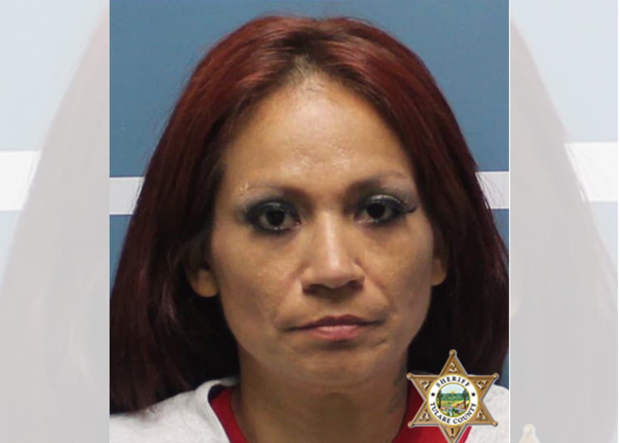 <b>Cynthia García, tiene 40 años y es buscada poir ingresar narcóticos a la cárcel</b>. Ella es oriunda de Dinuba.