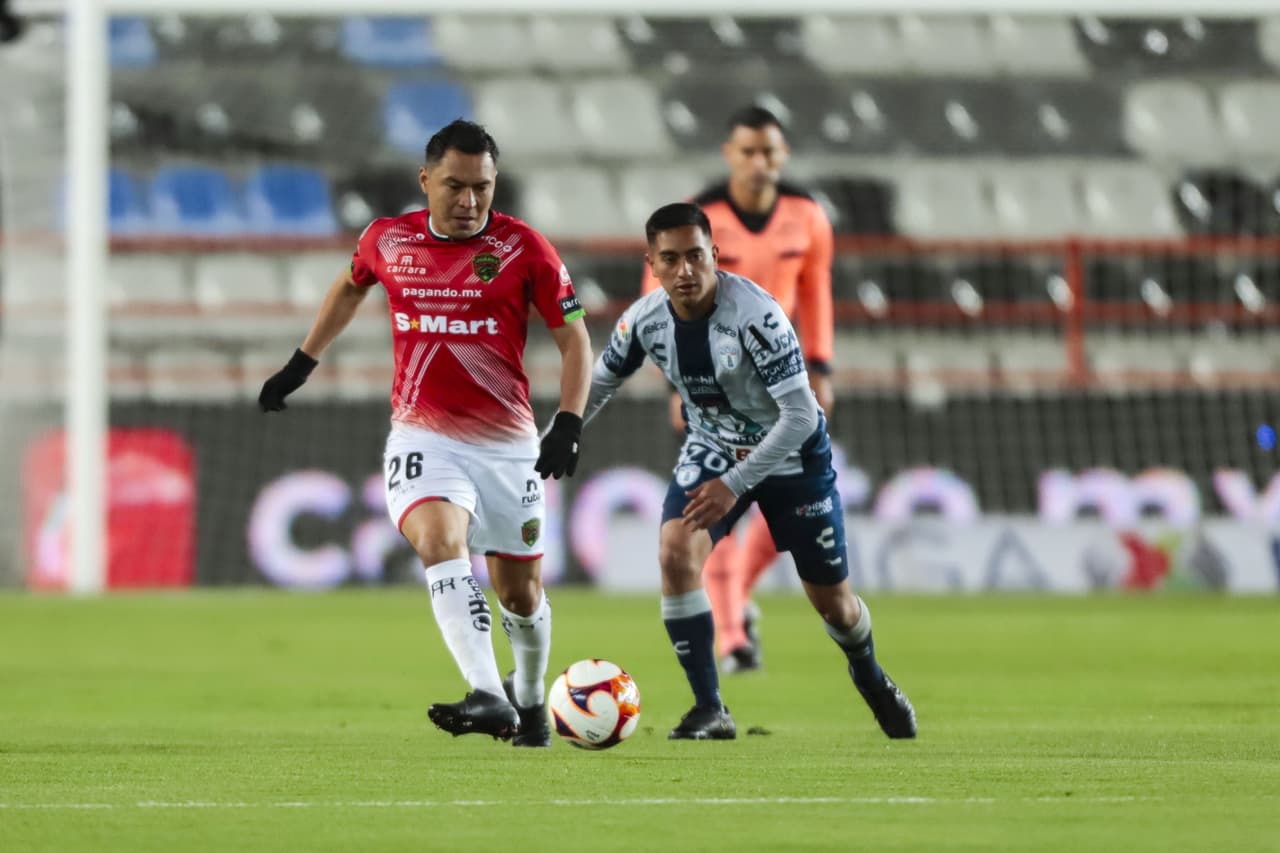 El comandante Mauro Quiroga logra empatar el partido al 90+5 y Pachuca rescata un punto en su arranque del Guard1anes 2021 frente a Bravos.