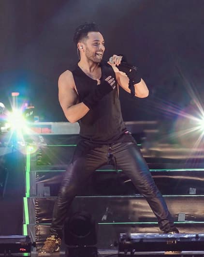 Actualmente realiza presentaciones con sus compañeros de MDO en la gira 90's Pop Tour.