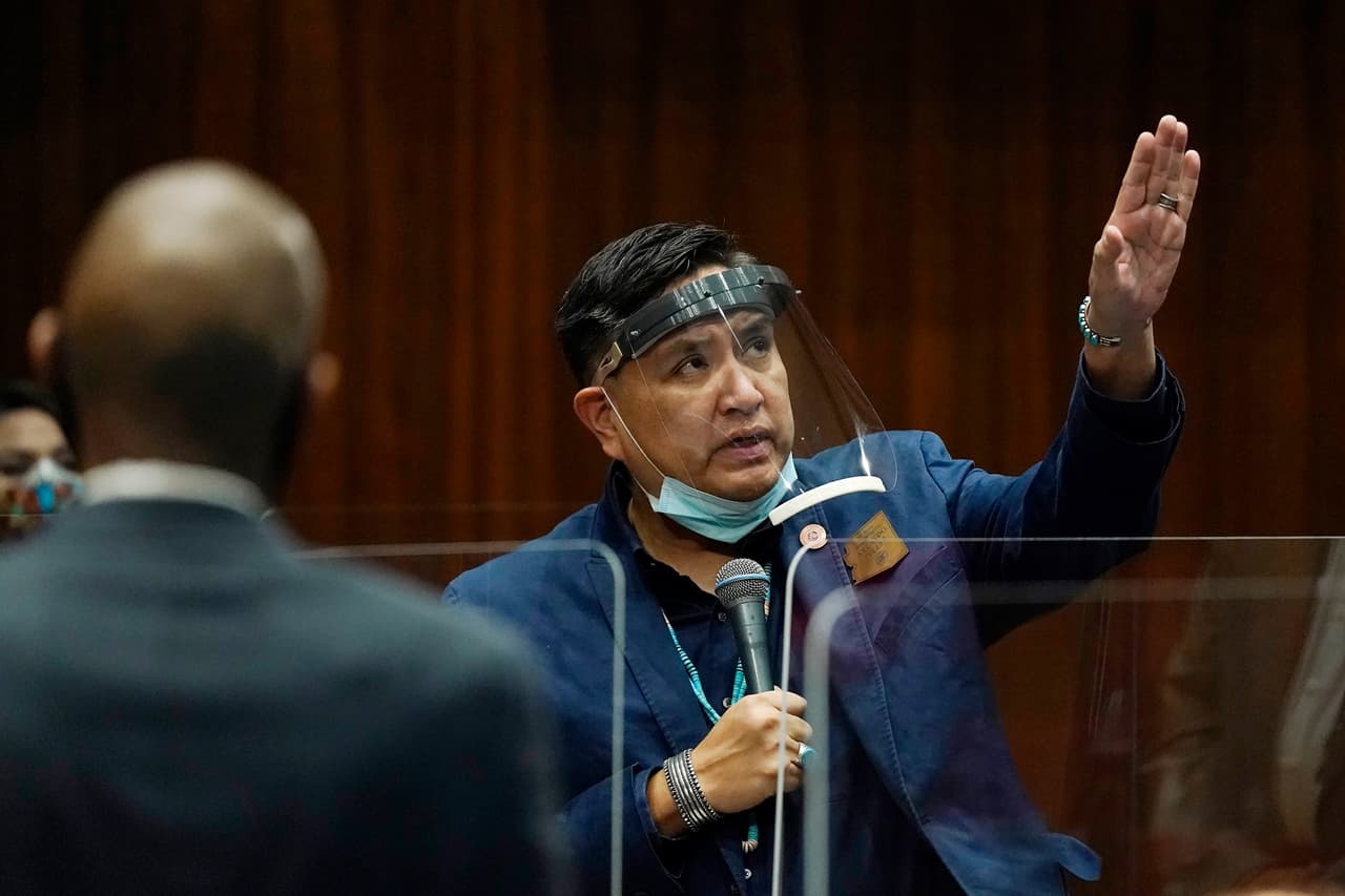 Legislador de Arizona Arlando Teller renuncia para ocupar un cargo en la administración Biden