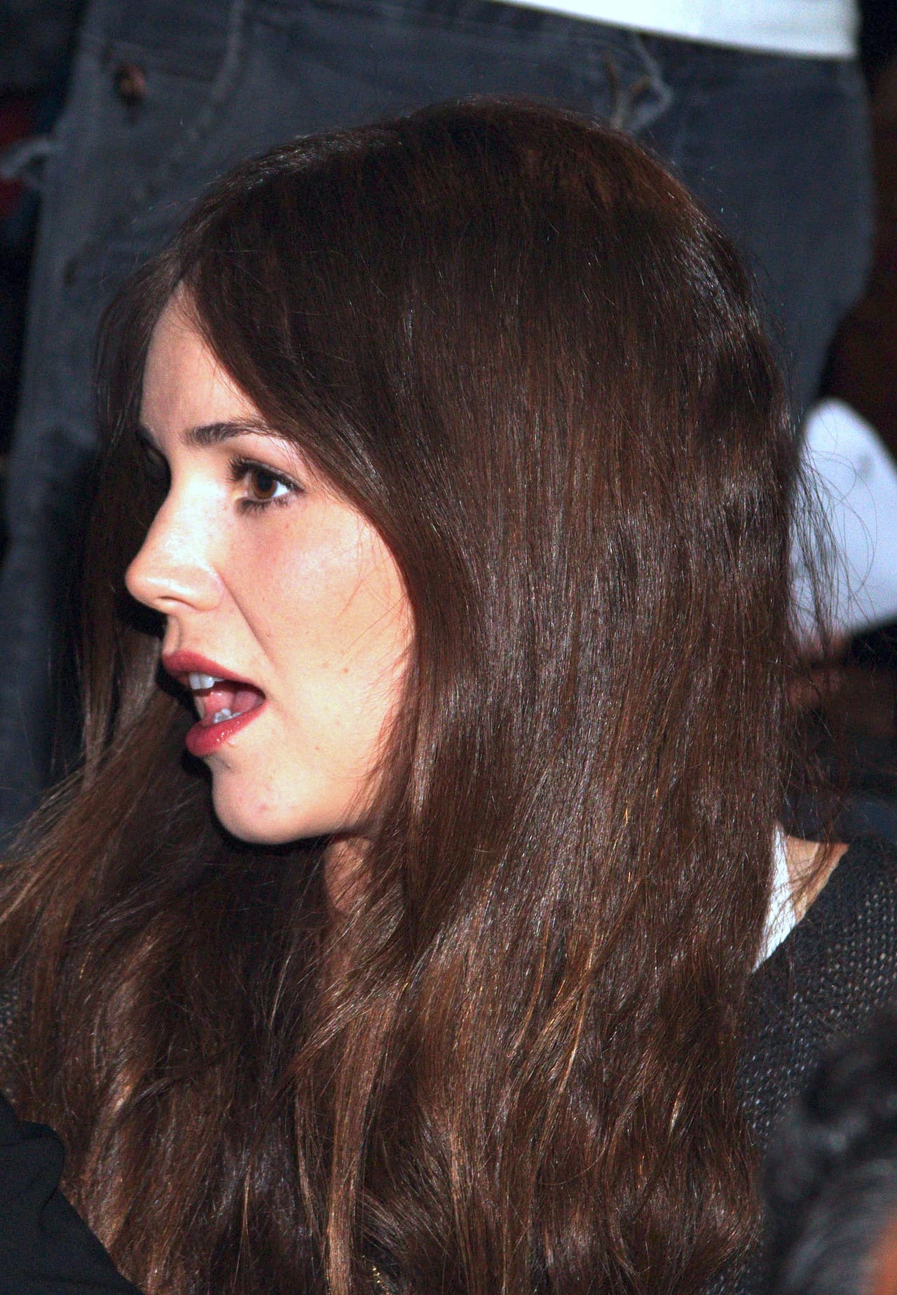 Posteriormente se enfocó en el cine y por esa razón en 2007 estuvo en el filme las 'Niñas mal', junto a Martha Higareda y Ximena Sariñana. Este proyecto le abrió las puertas para encabezar otros proyectos más adelante.