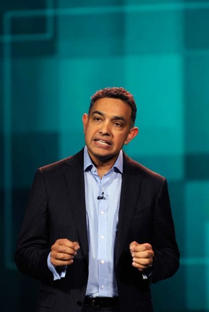 ¿Qué permitió que Jha incrementará su salario? pues nada menos que la compra de Motorola hecha por Google por $12,500 millones.