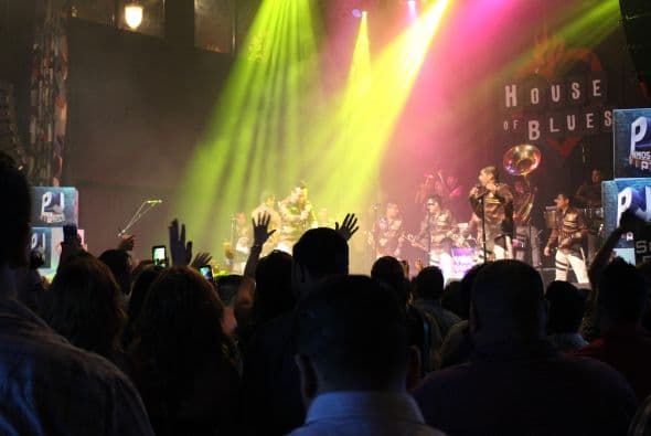 La Trakalosa de Monterrey prendió la fiesta del VIP Tour de Premios Juventud la noche del jueves en el House of Blues ¡Nos dejaron borrachos de amor por ellos!