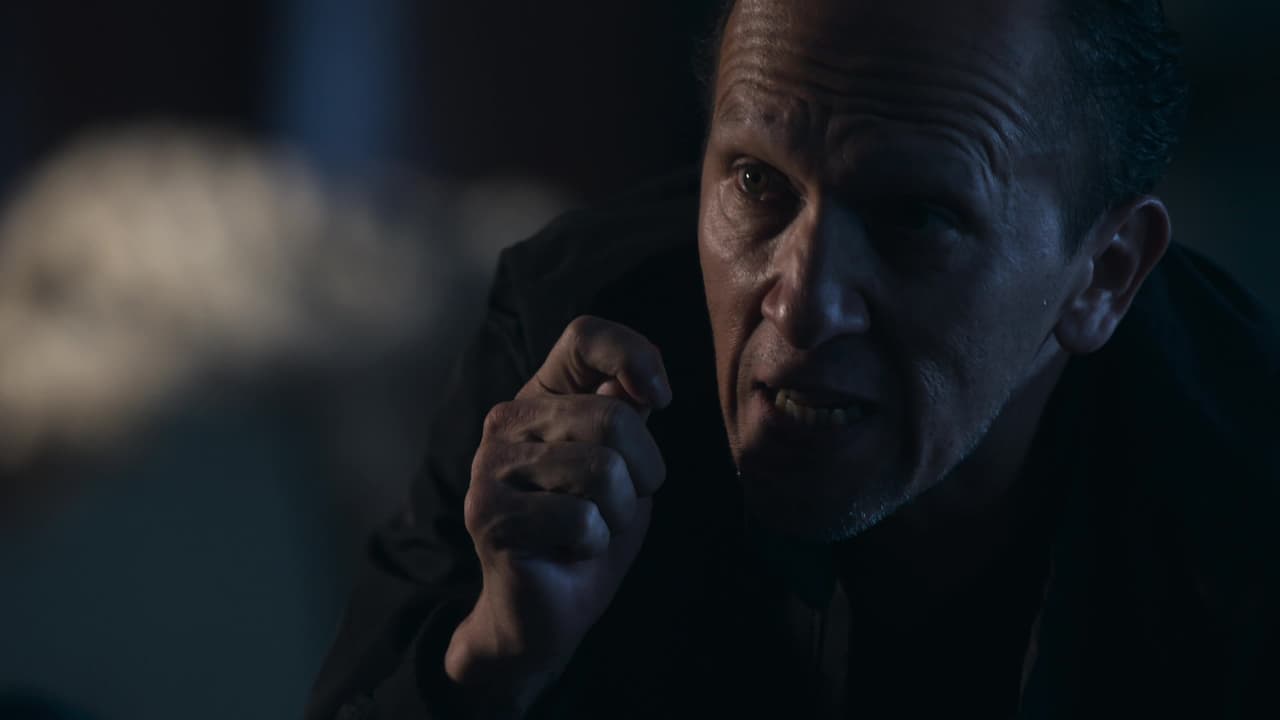 Diego, enojado y alterado, le dijo a Catalina que todo lo que había hecho por ella nunca había sido por dinero, sino por un sentimiento más profundo.