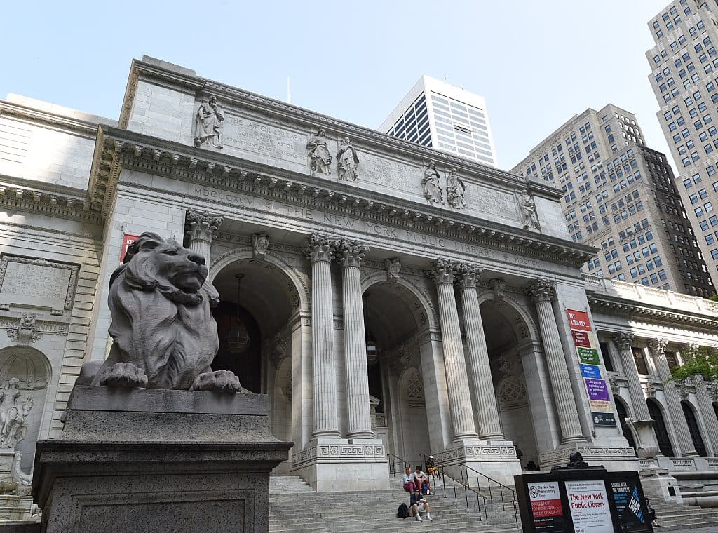 La muestra Viewpoints: Latin America in Photographs se asoma a la geografía y la cultura de América Latina. La muestra en la Biblioteca Pública de Nueva York, en el 476 de la Quinta Avenida, incluye fotos de 1860 al presente. La exhibición, con entrada libre de costo, continúa en el Astor Hall. Detalles aquí.