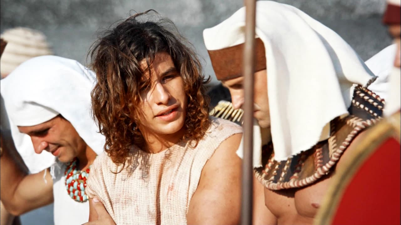 <b><a href="http://www.univision.com/series/jose-de-egipto/angelo-paes-leme-es-jose-en-jose-de-egipto">José</a></b> ha tenido una vida llena de sufrimiento y ha sido a causa de las maldades de sus enemigos.