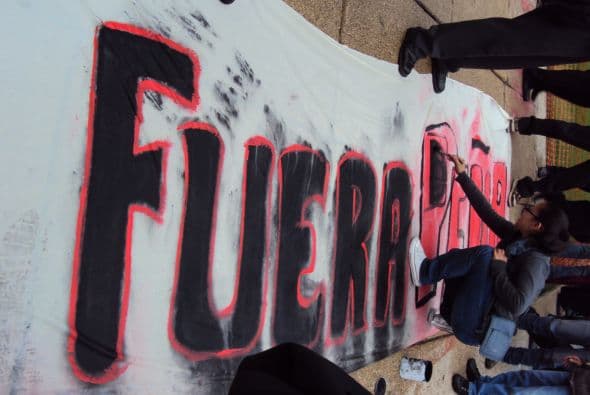 El descontento social quedó de manifiesto en las mantas y consignas en contra del presidente Enrique Peña Nieto.