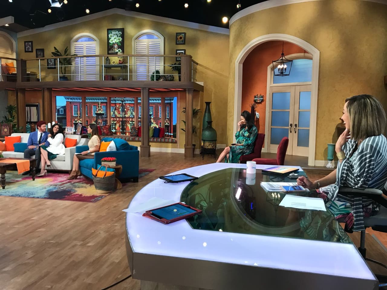 Muy atentas y en primera fila, Satcha Pretto y Ana Patricia no perdían detalle de lo que pasaba con nuestros invitados.