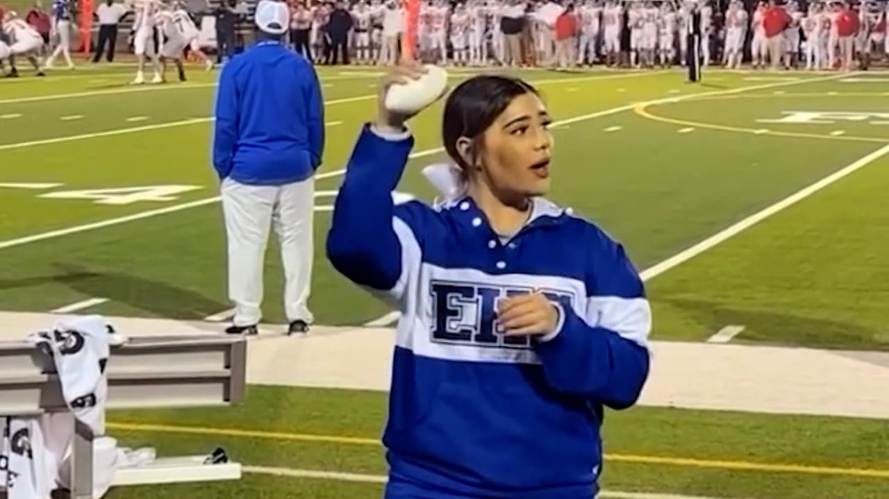 Detienen a un hombre por el asesinato de Lizbeth Medina, una porrista latina hallada muerta en una bañera