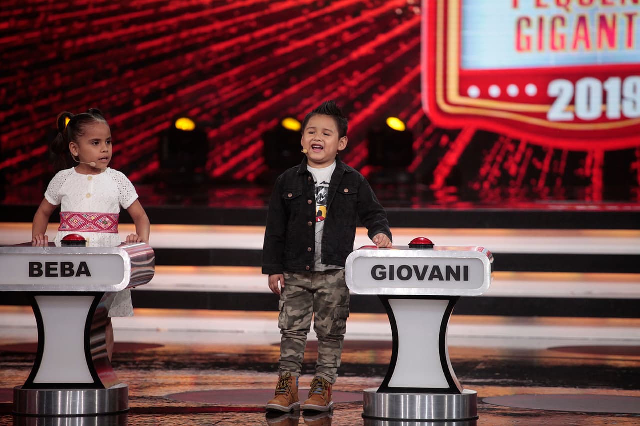 La siguiente respuesta fue más divertida que la anterior. "Qué es un manicure?, cuestionó Gali. Giovani le explicó: "Yo hubiera preguntado: 'te cortan las pesuñitas con la varilla y con el cortauñas las uñas de los pies'".