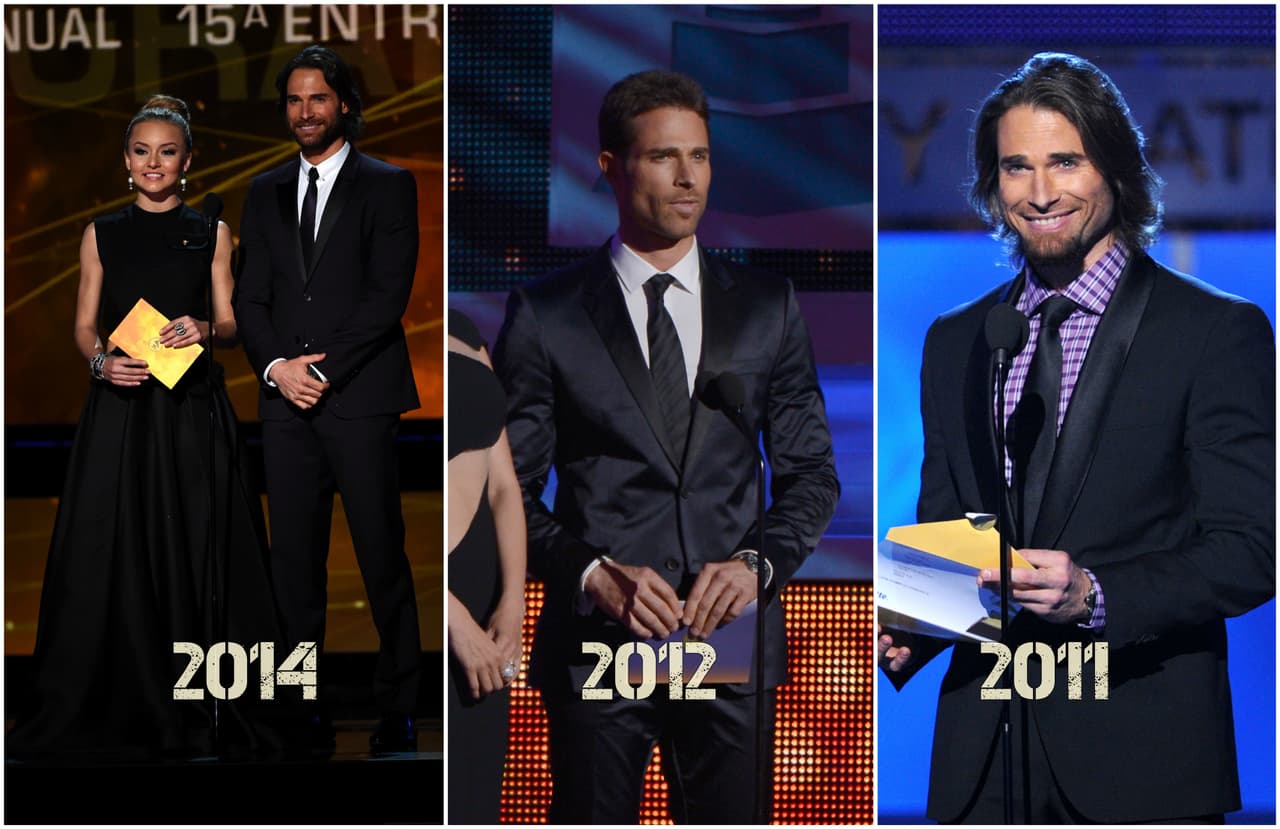 Ha sido presentador de ediciones anteriores, sin olvidar que en 2014 subió a este escenario acompañado de su amada Angelique Boyer.