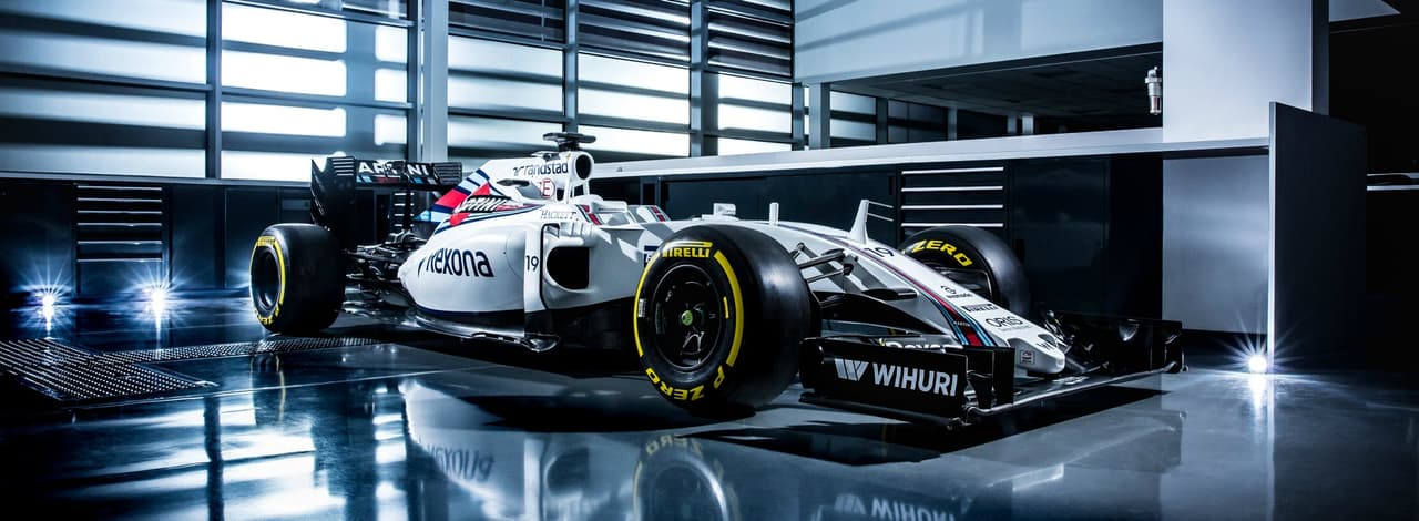 El histórico equipo Williams, uno de los más longevos de la Fórmula 1, transita un año con altibajos, tras reconstituirse en 2014 con la llegada de los motores Mercedes-Benz, y un rediseño junto a su patrocinador Martini. Actualmente utiliza impulsores de la casa alemana, unos V6 turbo de 1.6 litros.