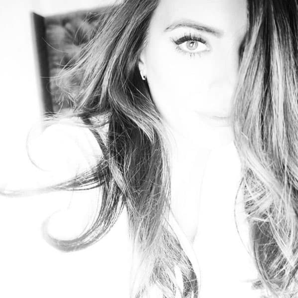 Pero la belleza no es lo único que ha enamorado a sus fans, pues también tiene mucho talento.