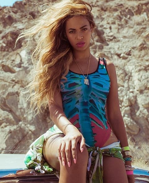 Esta no es la primera vez que 'Bey' usa ese tipo de bañadores desfavorecedores.