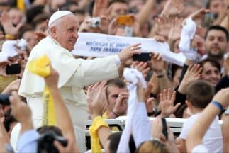 El papa Francisco en Tirana, la capital de Albania.