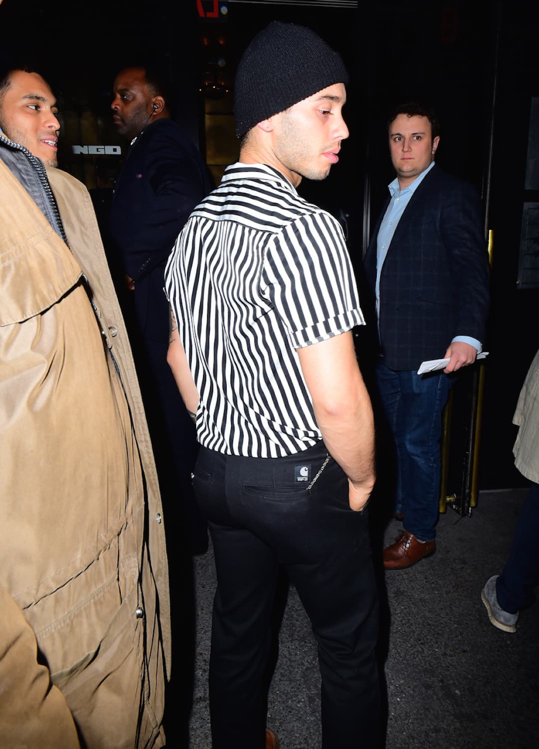 Parece que el encanto latino del joven trae vuelta loca esta belleza del pop.