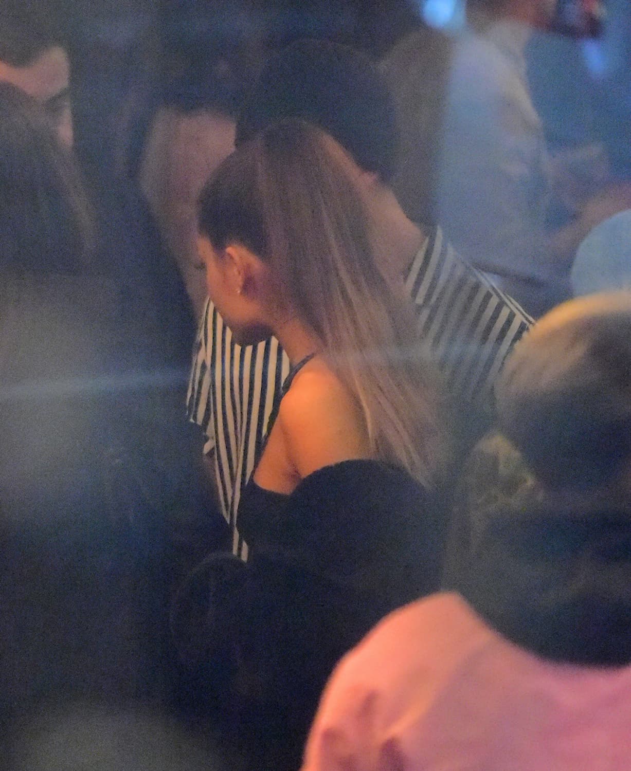Resulta que Ariana fue una de las grandes invitadas al after party de Saturday Night Live...