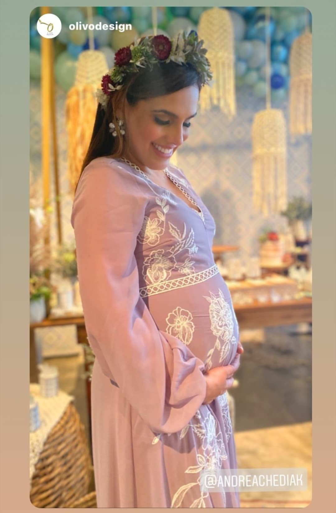 Andrea Chediak tiene poco más de siete meses de embarazo y la llegada de Diego está programada para diciembre.