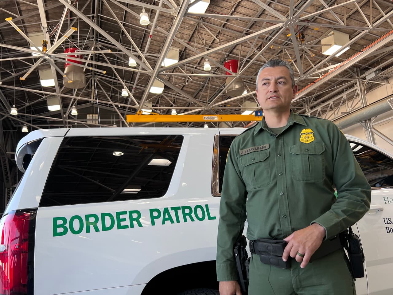 El vocero de la Patrulla Fronteriza Jesús Vasavilbaso explica que desde que subieron las temperaturas a los 90°F se incrementaron las llamadas al 911.