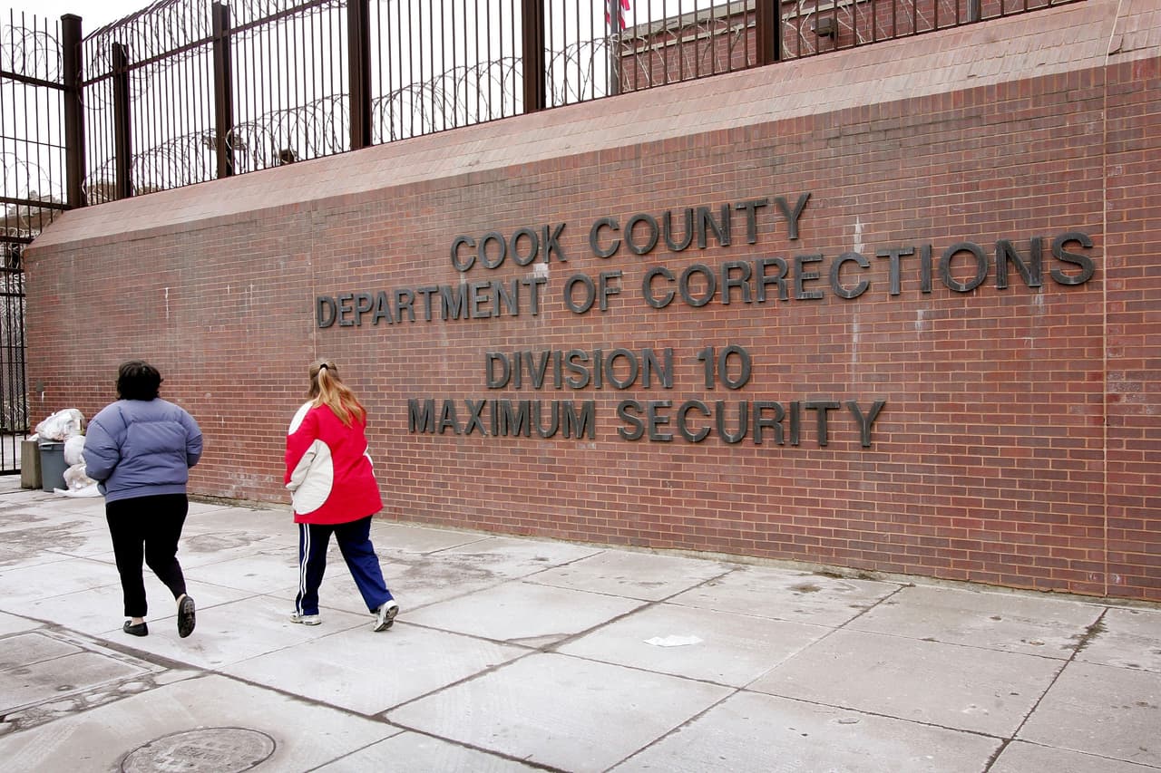 Suspenden visitas a detenidos en la cárcel del condado de Cook para prevenir propagación de coronavirus