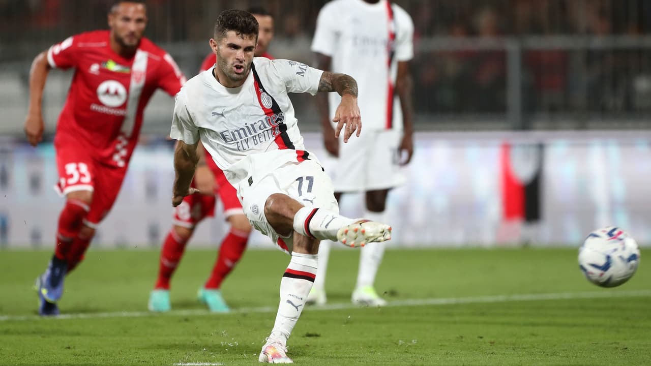 Christian Pulisic anota su primer gol con el Milan ante Monza
