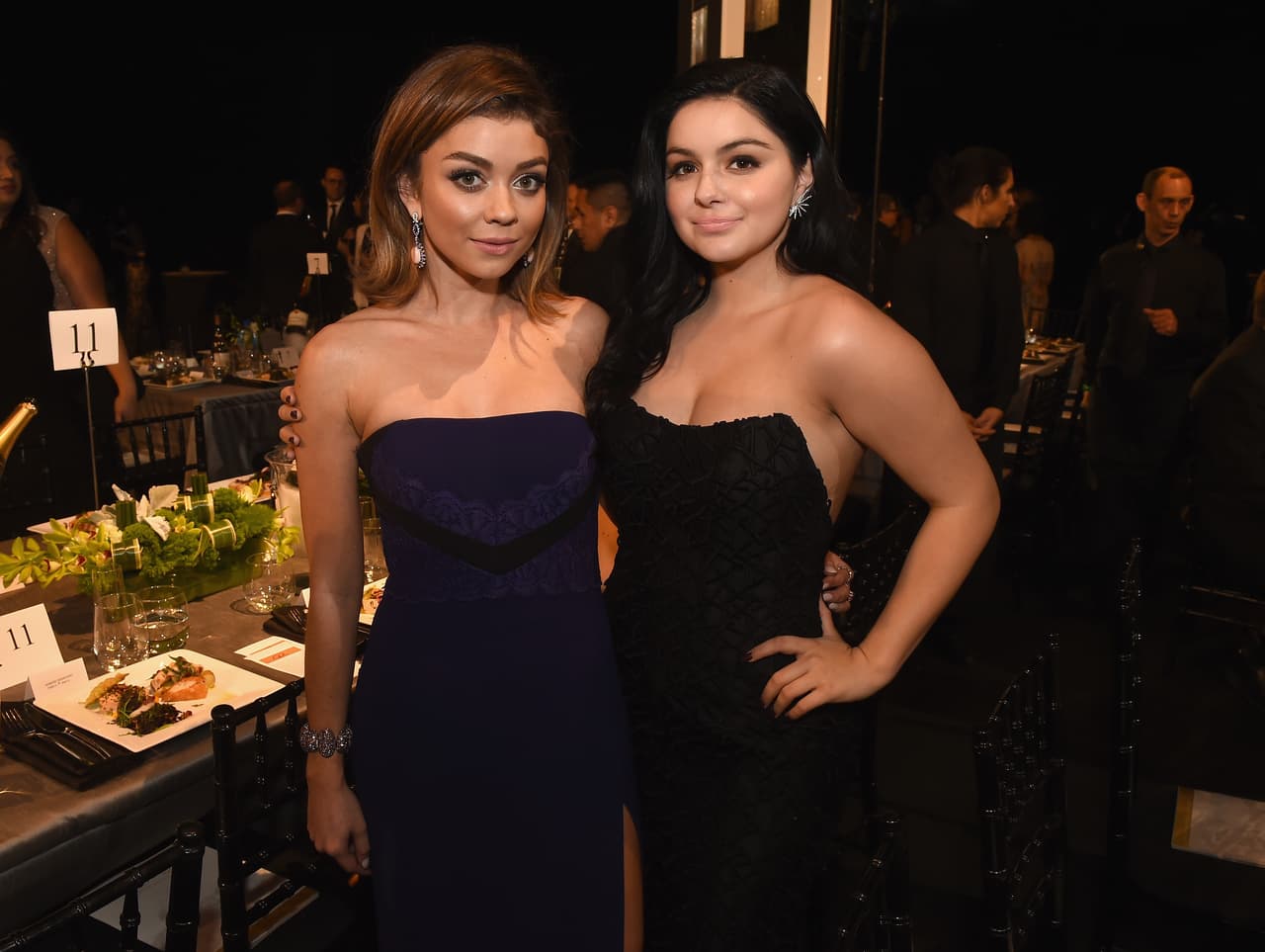Ariel Winter, Sarah Hyland The 22nd Annual Screen Actors Guild Awards - Backstage and Audience