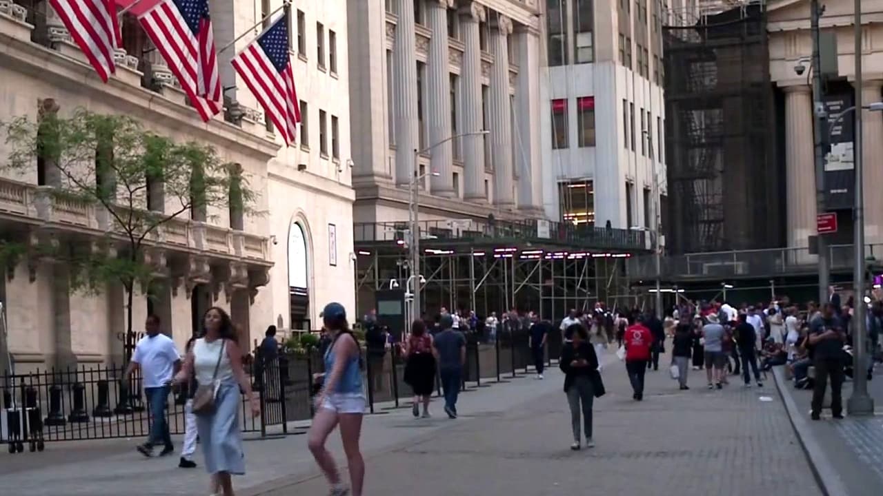 Wall Street en la encrucijada: Bolsas asimilan los ataques de EEUU en Irán mientras avanza el 'boom' de la IA