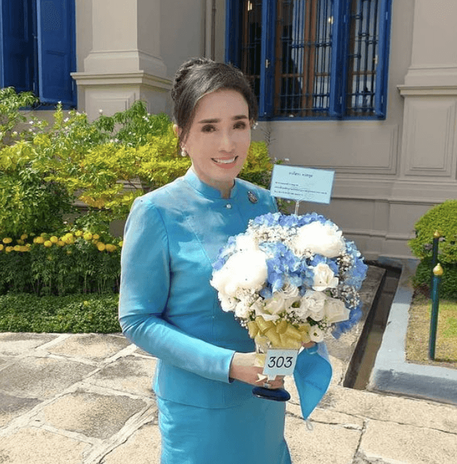 Después de su coronación, la reina de belleza regresó a su país natal y fue nombrada embajadora cultural por la Autoridad de Turismo de Tailandia.