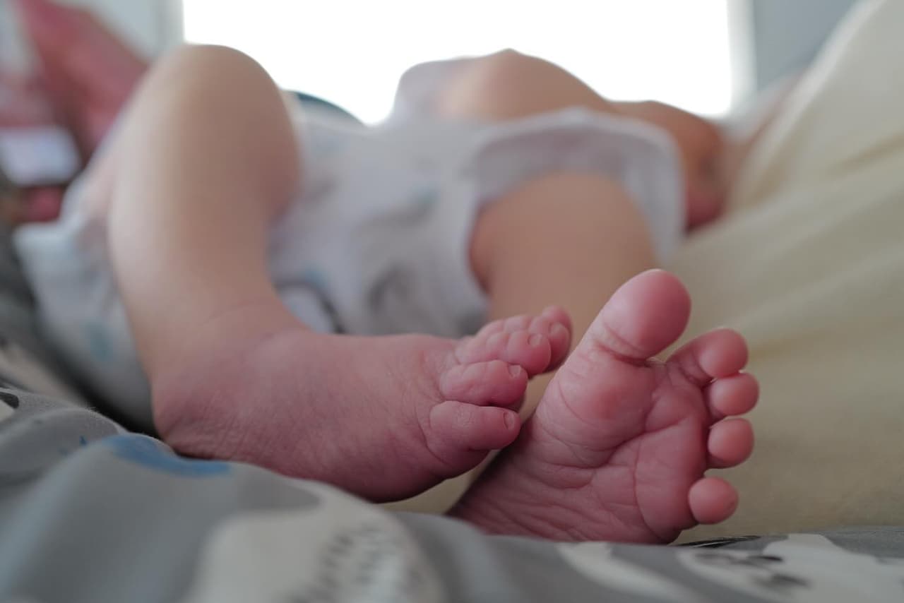 Michelle Renaud y Matías Novoa no mostraron el rostro de Milo en ninguna fotografía.